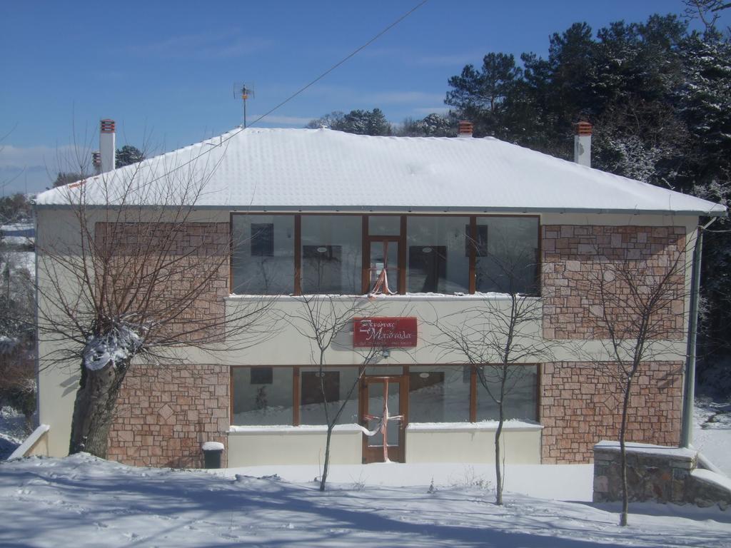 Bistola Guesthouse Vlakhokeraséa Exteriör bild